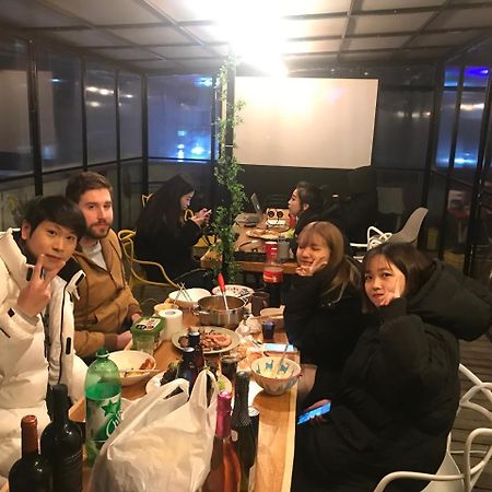 Fun Fun Stay Guesthouse Seoel Buitenkant foto
