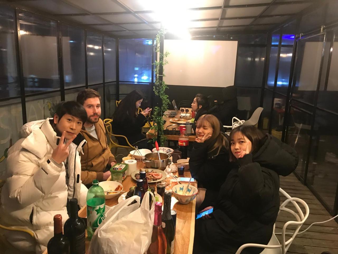 Fun Fun Stay Guesthouse Seoel Buitenkant foto